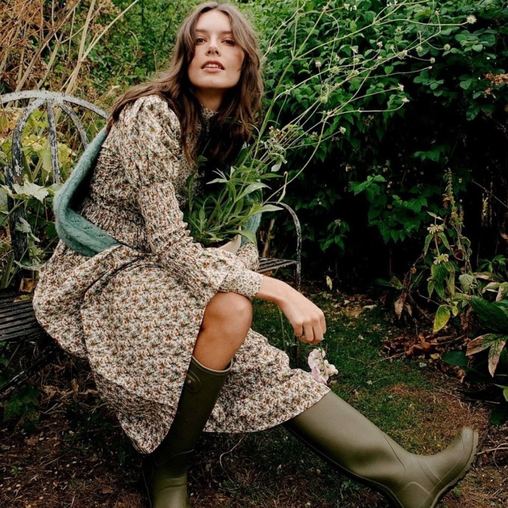 Doen Meribel midi smocked dress